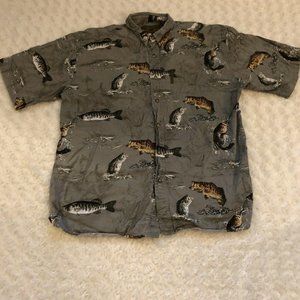 North Rivers Outfitters button front shirt fish